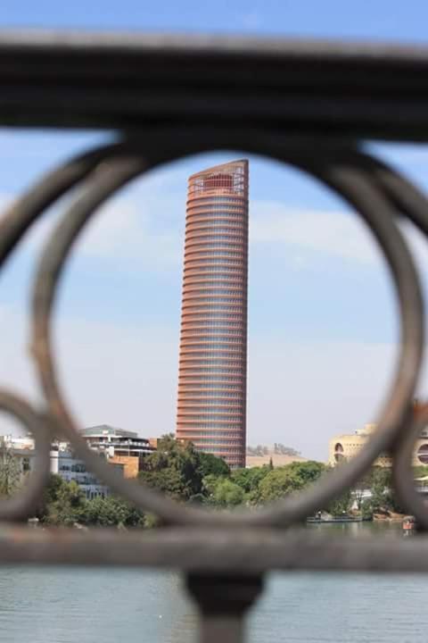 Hispalis Santa Angela Sevilla Exterior foto